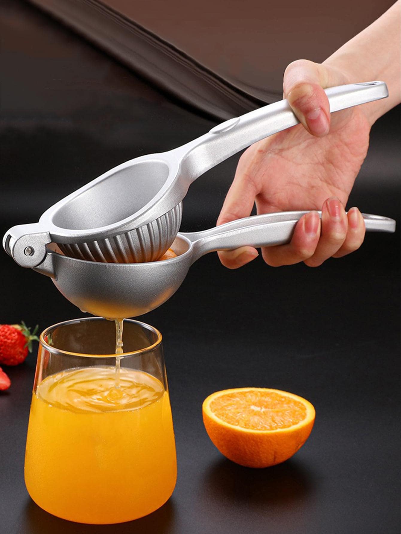 1pc Multi-Color Metal Fruit Juicer