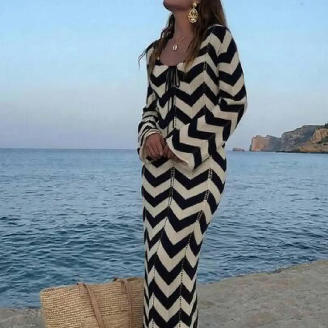 Women's Elegant Minimalist Textured Dress