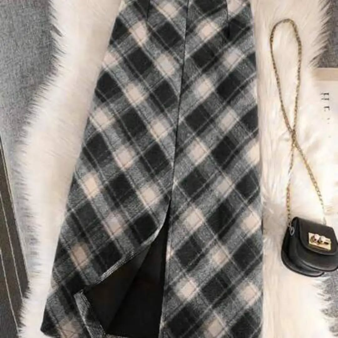 Women's Vintage Plaid Woven Long Straight Skirt With Zipper Detail