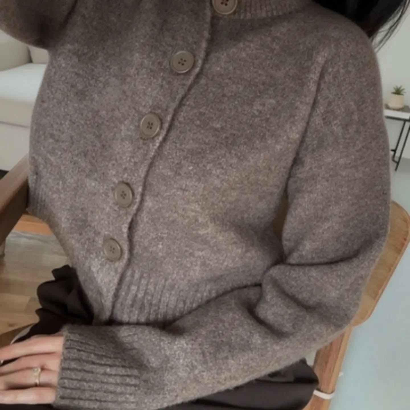 Women's Brown Y2K Style Round Neck Long Sleeve Knit Cardigan
